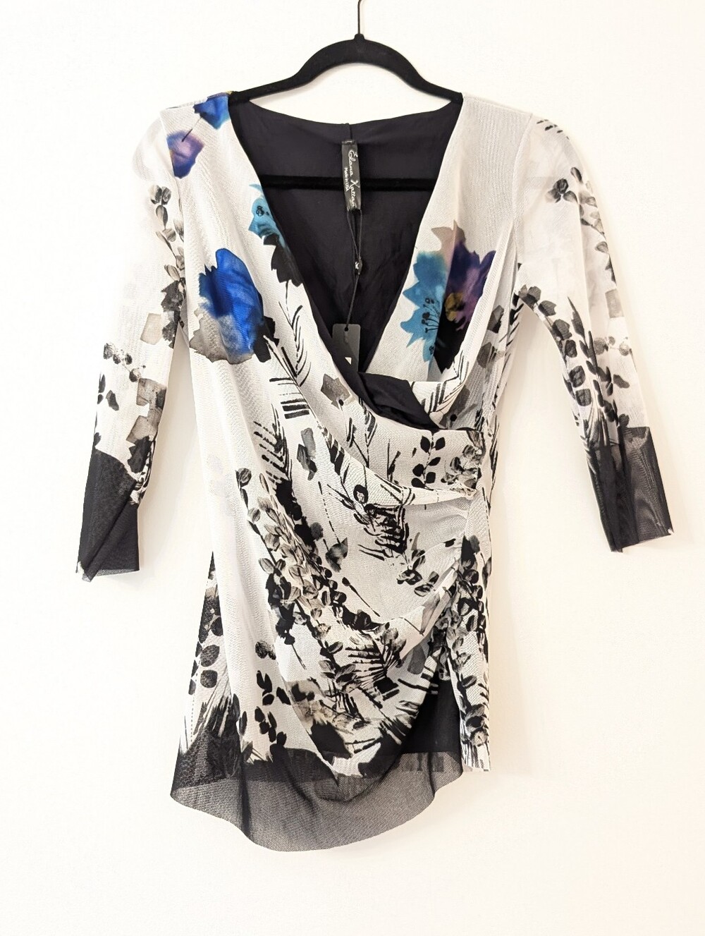 Elana Kattan NWT sheer top size M